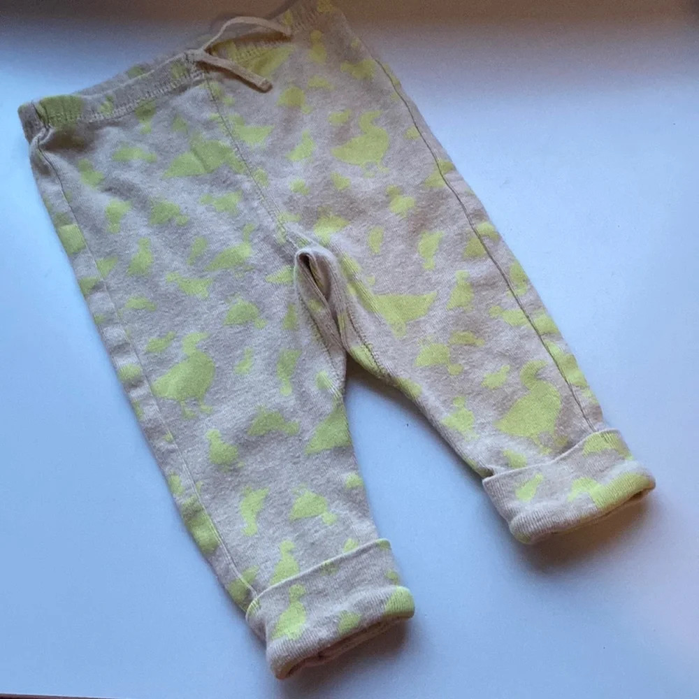 Baby Gap Neon Duck Harem Pants Sweatpants 6-12 Months